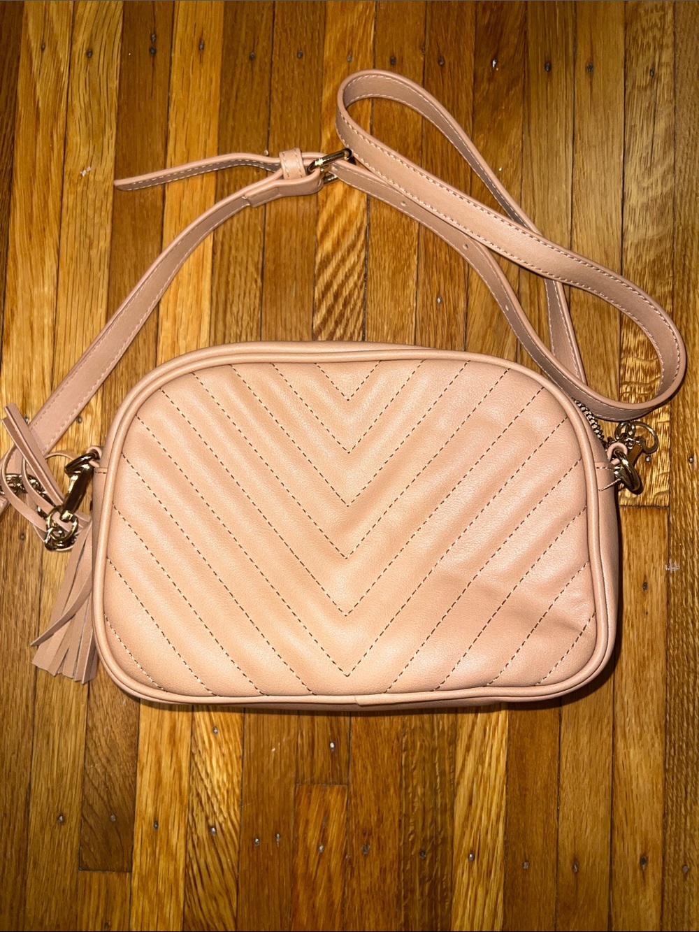 Quilted Shoulder Crossbody Bag *with free gift*